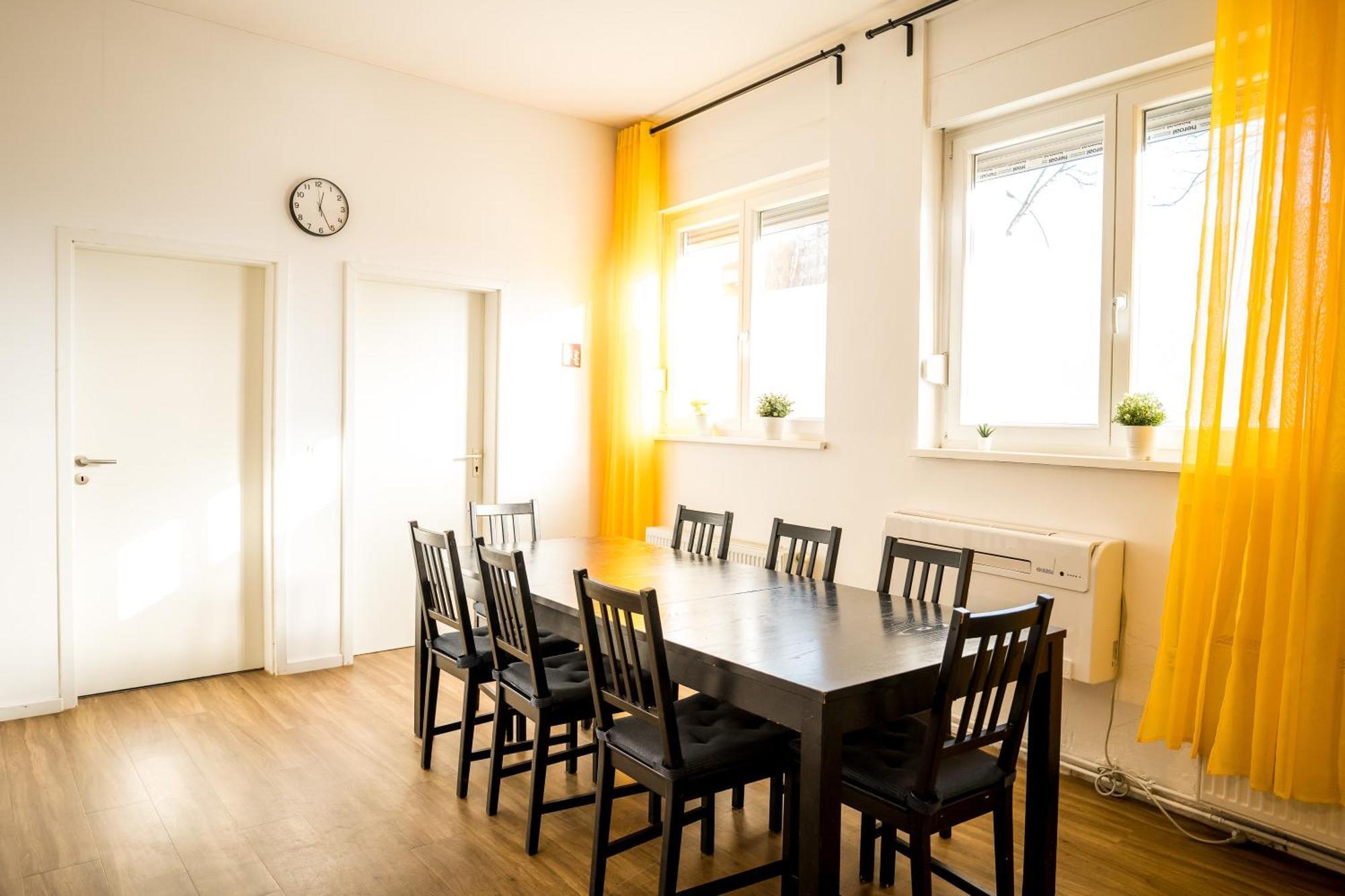 Three Bedroom Plus Big Kitchen Plus Selfcheckin Plus Street Parking Berlin Extérieur photo